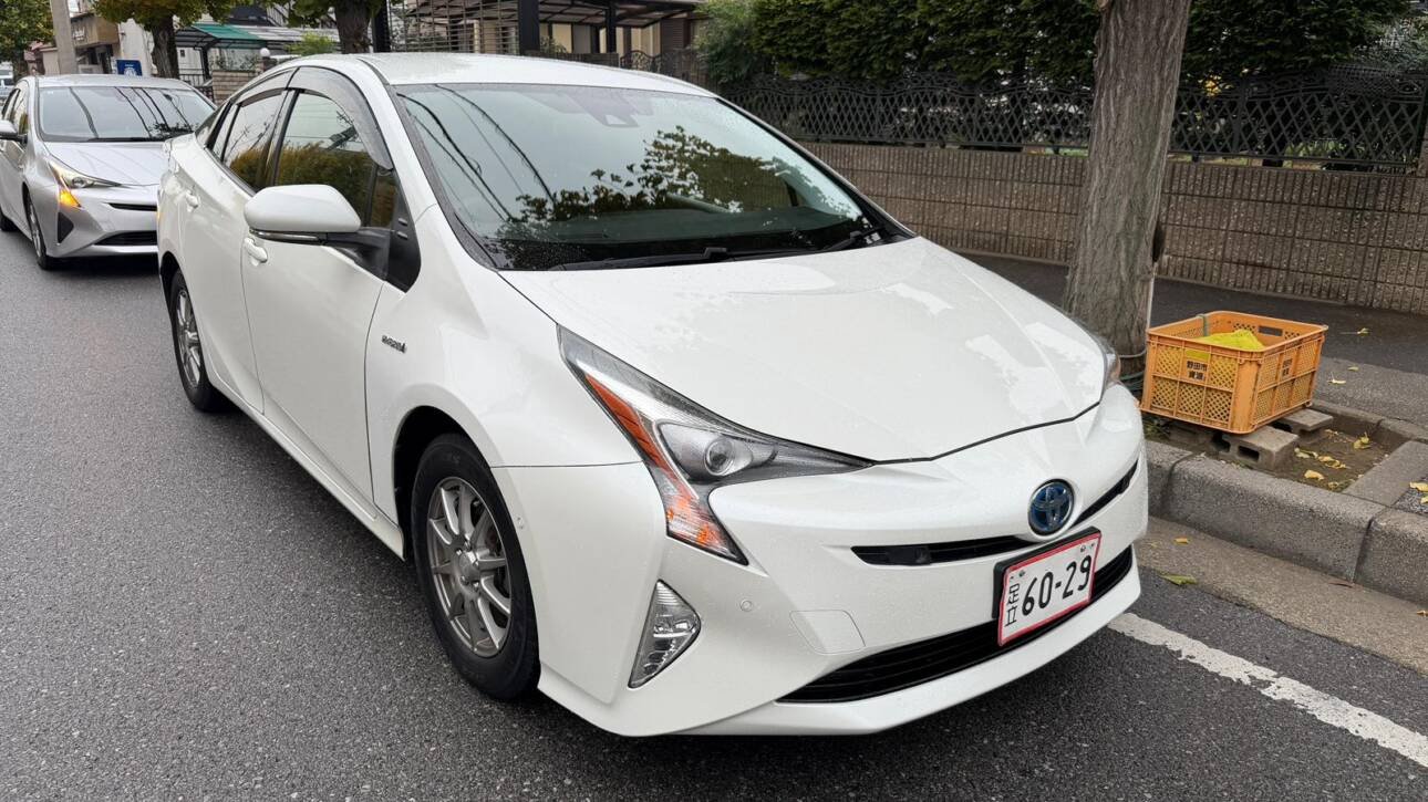 Toyota Prius S Safety Package